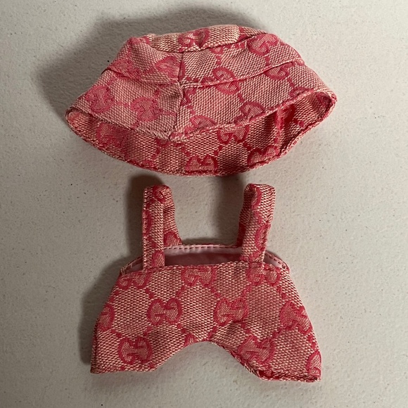 Designer Overalls Bucket Hat 2 Piece Outfit For Labubu Pink - Picture 2 of 3